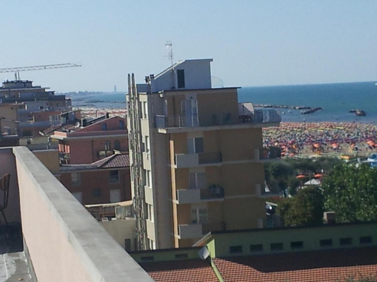 Hotel Euromar Rimini Exterior foto